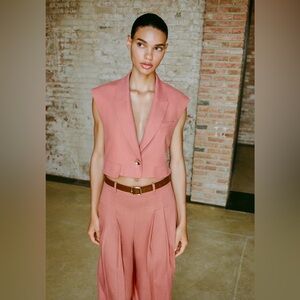 NWT Zara Woman Bloggers Fav SHORT WAISTCOAT WITH LINEN FLAPS Vest Top Size S